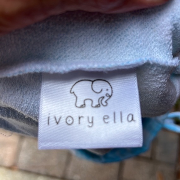Ivory ella Gingham Printed Shorts, 2 front pockets, rolled bottom, drawstring - Picture 8 of 10
